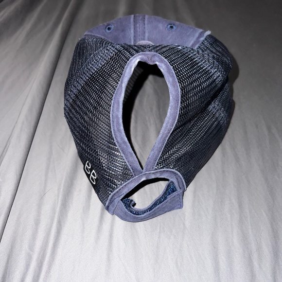 Fishing Hat - Picture 4 of 4